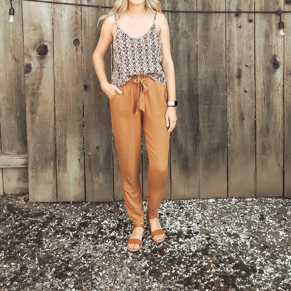 Camel paperbag drawstring trousers